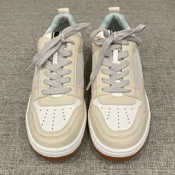 NEW Shu Shop Romi Women’s Sneakers in Beige New In Box size 7.5 - Picture 2 of 5